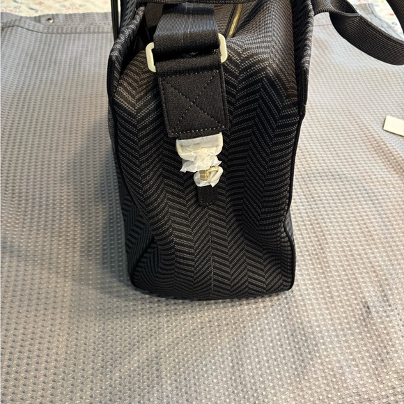 Rothy's Chevron Black and Gray Duffel Bag “ no box” - Picture 7 of 7